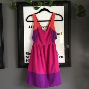 Roxy mini sundress w/ side cut outs. 🧡💕💜